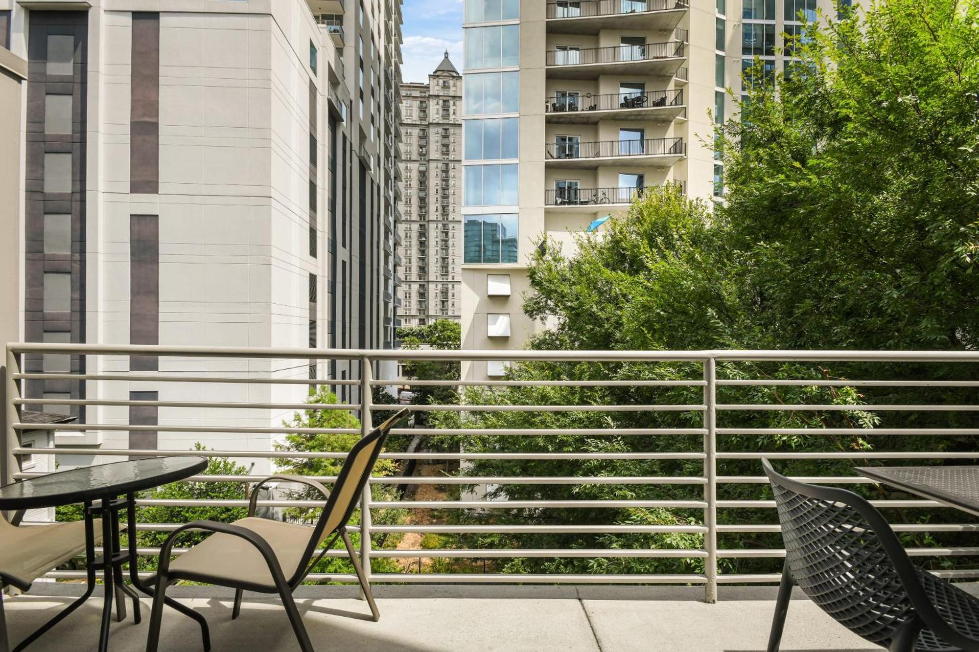 Апартаменти Stupendous Heart Of Piedmont Park Two Story Loft Атланта Екстер'єр фото